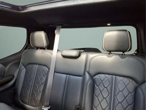 Used 2022 Jeep Grand Wagoneer Series III w/ Rear Seat Video Group 1 AWD/4WD image 21