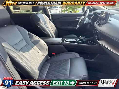 Used 2024 Nissan Rogue Platinum w/ Platinum Premium Package AWD/4WD image 14