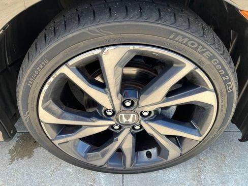 Used 2021 Honda Civic Sport image 8