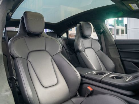 Used 2025 Porsche Taycan Turbo GT image 25