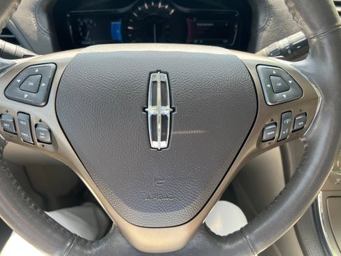 Used 2014 Lincoln MKX w/ Equipment Group 101A image 15