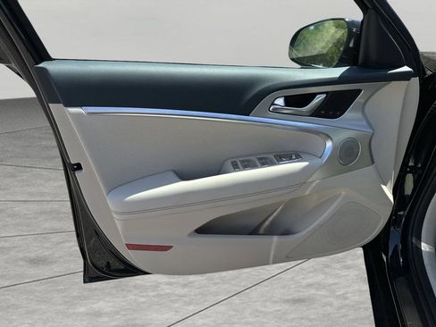 New 2026 Genesis G70 2.5T Prestige RWD image 14