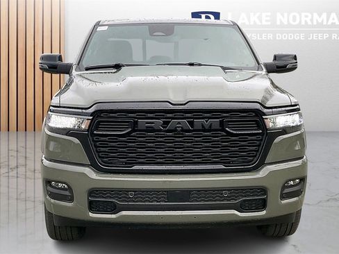 New 2026 RAM 1500 4x4 Crew Cab image 3