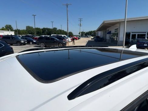 Used 2019 Chevrolet Blazer RS FWD image 10