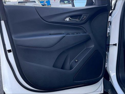 Used 2024 Chevrolet Equinox LT w/ LPO, Floor Liner Package FWD image 25