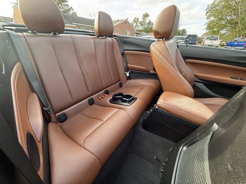 Used 2017 BMW 230i xDrive Convertible image 25