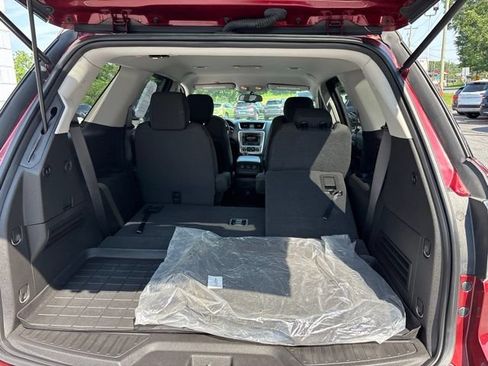 Used 2016 GMC Acadia SLE AWD/4WD image 13