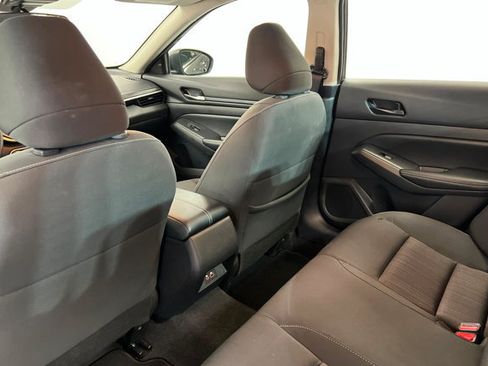 Used 2025 Nissan Altima 2.5 SV FWD image 20