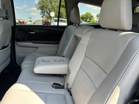 Used 2019 Honda Pilot EX-L image 25