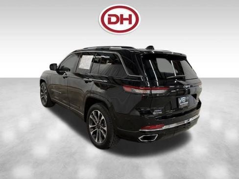 Used 2023 Jeep Grand Cherokee Overland AWD/4WD image 11
