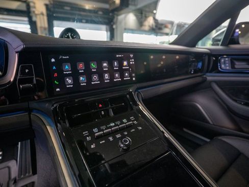 New 2025 Porsche Panamera 4 AWD/4WD image 23
