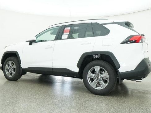 New 2025 Toyota RAV4 XLE image 28
