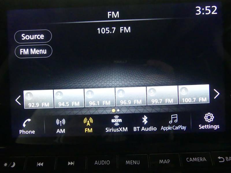 Used 2023 Nissan Pathfinder SL w/ SL Premium Package AWD/4WD image 14