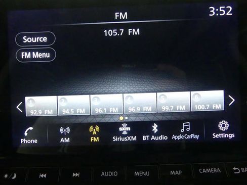 Used 2023 Nissan Pathfinder SL w/ SL Premium Package AWD/4WD image 14