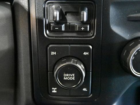 Used 2023 Ford F250 XL w/ STX Appearance Package AWD/4WD image 17