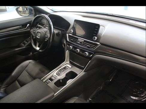 Used 2022 Honda Accord Sport image 23