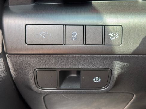 Used 2024 Hyundai Kona N Line FWD image 17