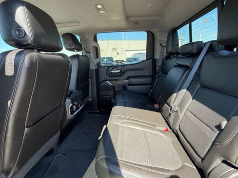 Used 2019 GMC Sierra 1500 Denali w/ Denali Ultimate Package AWD/4WD image 12