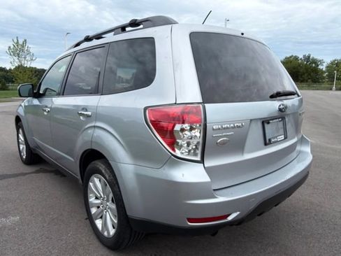 Used 2012 Subaru Forester 2.5X Premium w/ All-Weather Pkg AWD/4WD image 13