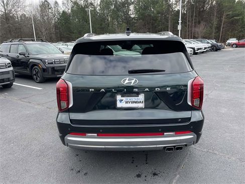 Used 2023 Hyundai Palisade Calligraphy image 6