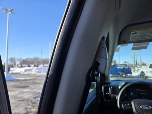 Used 2024 Ford Ranger XLT image 32