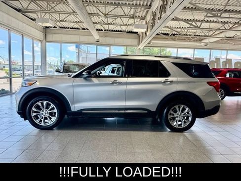 Used 2022 Ford Explorer Limited AWD/4WD image 5