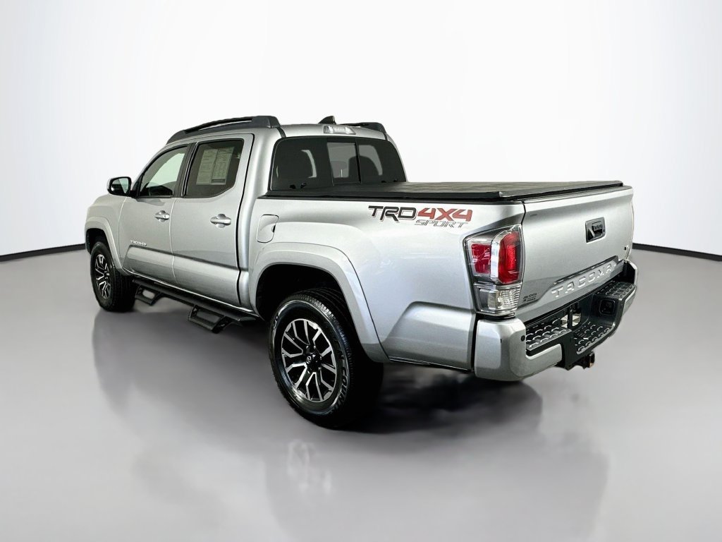 Used 2022 Toyota Tacoma TRD Sport w/ Technology Package AWD/4WD image 6