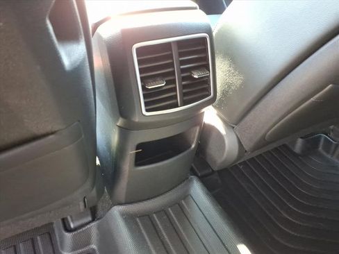 Used 2024 Kia Sportage EX AWD/4WD image 14