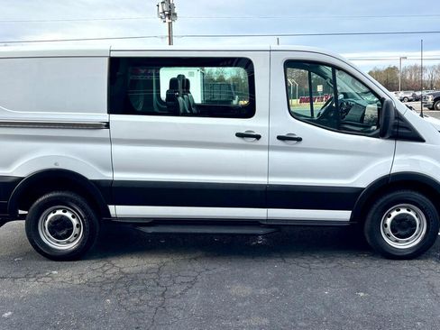 Used 2020 Ford Transit 250 130 Low Roof image 5