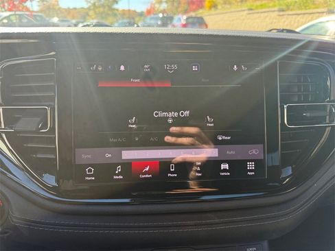 Used 2022 Dodge Durango GT image 20