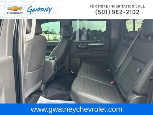 Used 2024 Chevrolet Silverado 1500 LT Trail Boss w/ LT Trail Boss Premium Package AWD/4WD image 27
