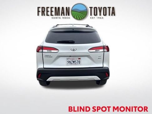 Used 2024 Toyota Corolla Cross LE AWD/4WD image 6