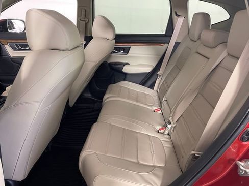 Used 2018 Honda CR-V Touring image 11