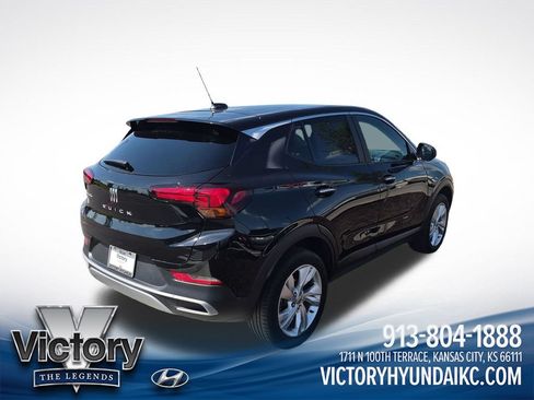 Used 2024 Buick Encore GX Preferred w/ Comfort Package AWD/4WD image 5