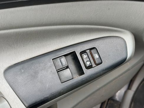 Used 2015 Toyota Tacoma 2WD Access Cab image 8