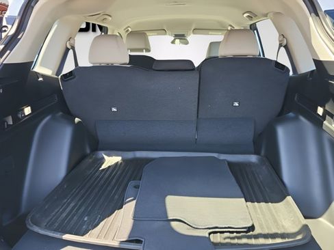 Used 2023 Honda CR-V LX image 13