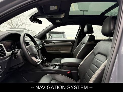 Used 2023 Volkswagen Atlas Cross Sport SEL Premium R-Line image 6