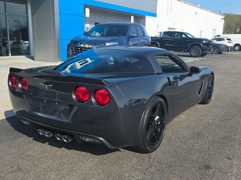 Used 2010 Chevrolet Corvette Coupe w/ 1LT image 7