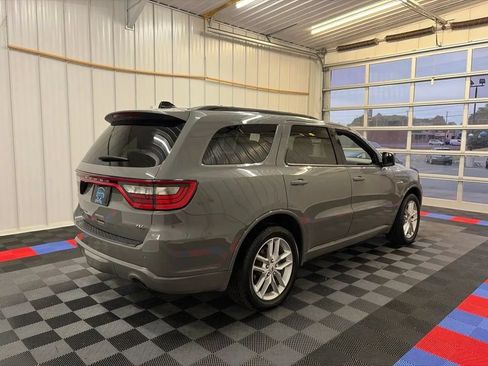 Used 2025 Dodge Durango R/T AWD/4WD image 4