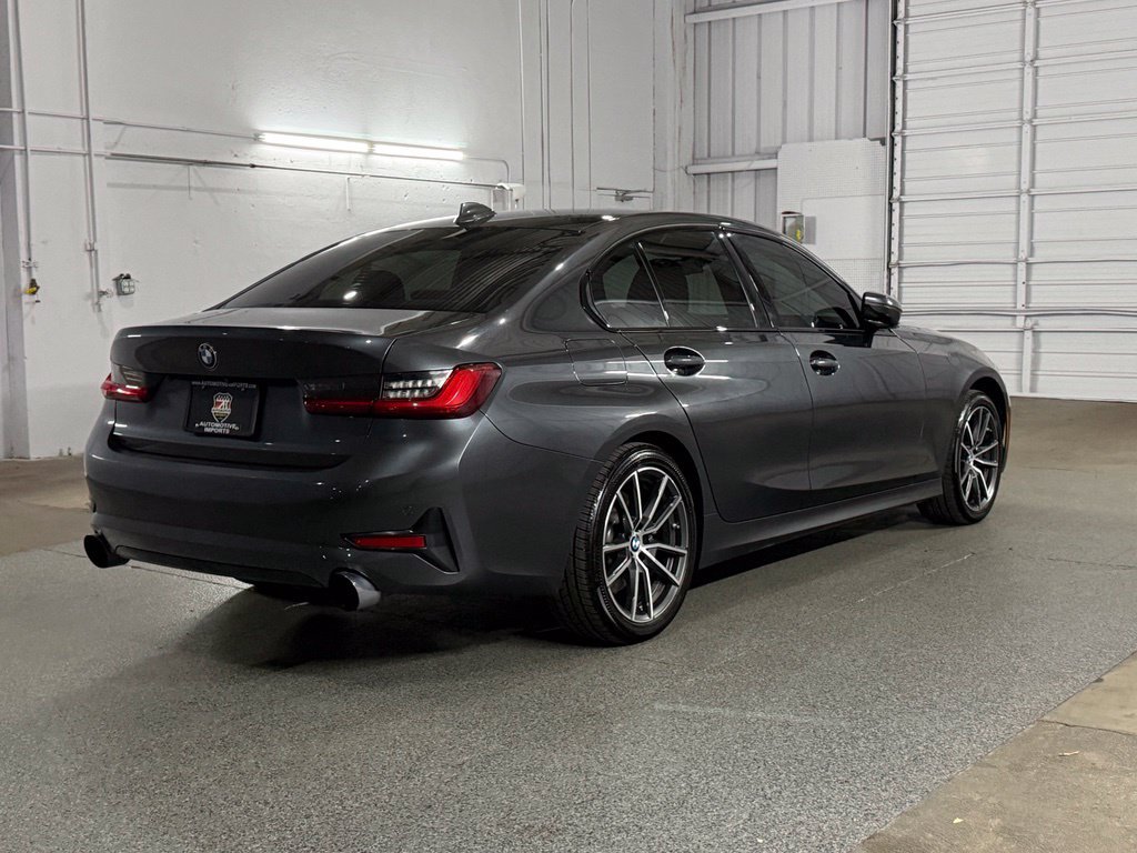 Used 2021 BMW 330i xDrive Sedan w/ Driving Assistance Package AWD/4WD image 10