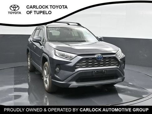 Used 2021 Toyota RAV4 Limited AWD/4WD image 7