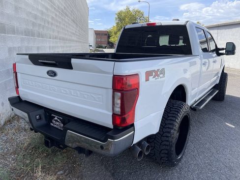 Used 2022 Ford F350 Lariat w/ Lariat Ultimate Package AWD/4WD image 6