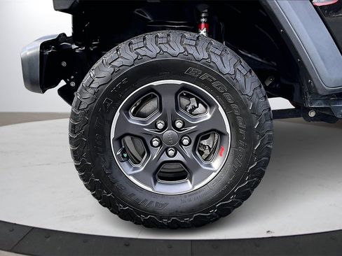 Certified 2020 Jeep Gladiator Rubicon image 32