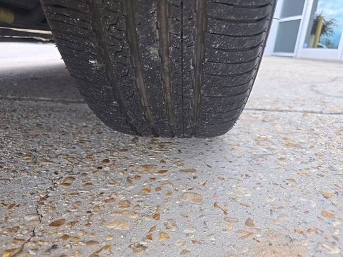 Used 2023 Subaru Ascent Limited w/ Technology Package image 46