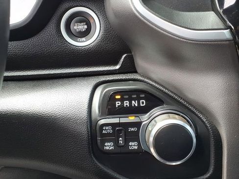 Used 2019 RAM 1500 Big Horn AWD/4WD image 23