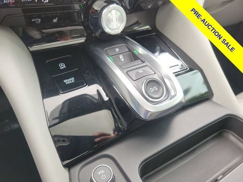 Certified 2026 Acura MDX w/ Technology Package FWD image 28