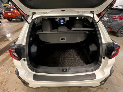 Used 2024 Subaru Crosstrek 2.0i Premium image 28