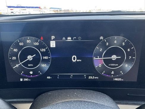 Used 2024 Kia Sportage SX image 13