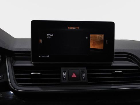 Used 2019 Audi Q5 Premium Plus w/ Premium Plus Package AWD/4WD image 22