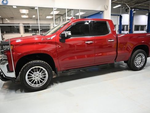 Used 2019 Chevrolet Silverado 1500 LTZ image 8